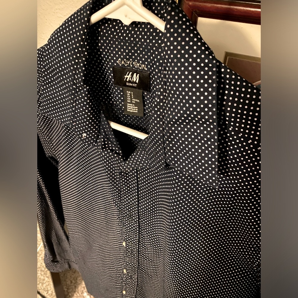 ❗️2/$15 Men’s H&M Button Down